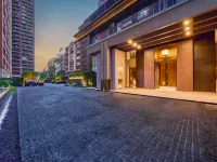 Huaman House（Shenzhen DongmenLaoJie Mixc City） Отели рядом с достопримечательностью «Парк Личи»