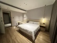 Cangzhou Huanghua Shengtai mingdun Hotel - parking