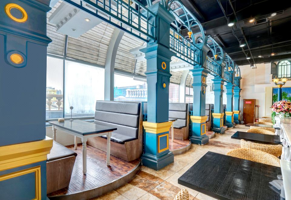 3. 맨하탄 호텔..