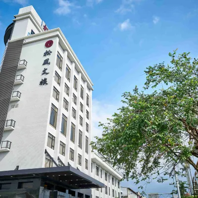 โซฟัน โฮเต็ล โรงแรมใกล้พิพิธภัณฑ์อิฐอาร์ค