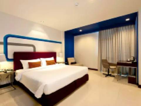 FX Hotel Metrolink Makkasan Hotels near Asoke