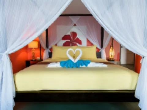 ラレーナ リゾート バイ ザ シー コ ラン ラン島のホテル