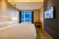 Theme Hotels & Resorts (Chengdu Chunxi Taikoo Li) Hotels near Chengdu Research Base of Giant Panda Breeding