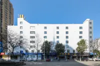 7 Days Premium Hotel (Wuhan Hankou Railway Station Changgang Road Subway Station) - Frühstück