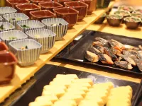Urban Hotel Kyoto Nijo Premium Hotel berhampiran Istana Nijo