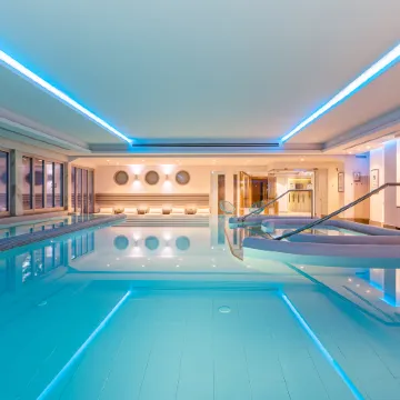 Crowne Plaza LIMASSOL by IHG Отели рядом с достопримечательностью «Cyprus University of Technology»