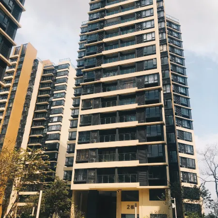 Yumi Apartment (Enping Quanlin Golden Town)