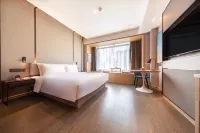 Huainan Railway Station Business and Culture Plaza Atour Hotel