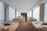 ウィーン 3 ベストホテル（大同古城華嚴寺）