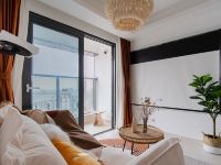 深圳白茶小琪呀公寓 - 精致二室一厅套房