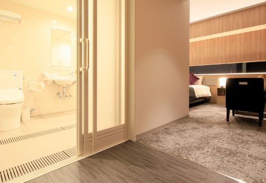 퀸테사 호텔 만화책 라운지 이미지