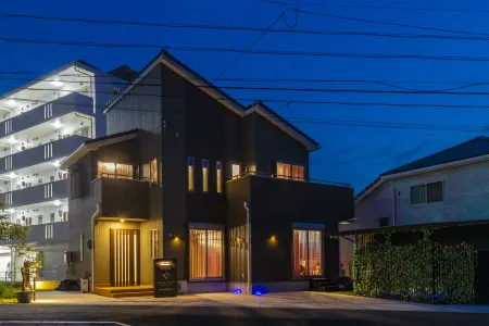 Vacation Rental Motobu Grande Отели рядом с достопримечательностью «Bise-Fukugi Tree Road»