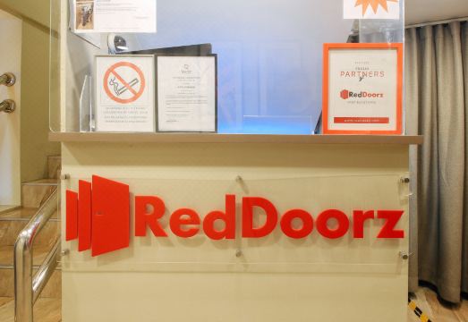 레드도어즈 @ 에드사 파사이