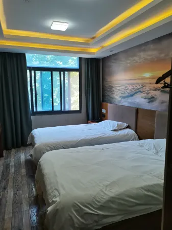 Yinyue Hotel (Xihu Hefang Street) Отели рядом с достопримечательностью «Wang Former Residence»