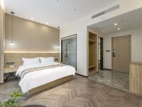 宁波和宇酒店 - 优雅智能高级大床房