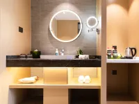 Atour X Hotel Wuhan Yellow Crane Tower Wuchang Station East Square Hotels near Wuchang Train Station