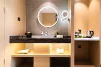 Atour X Hotel Wuhan Yellow Crane Tower Wuchang Station East Square Các khách sạn ở Vũ Hán