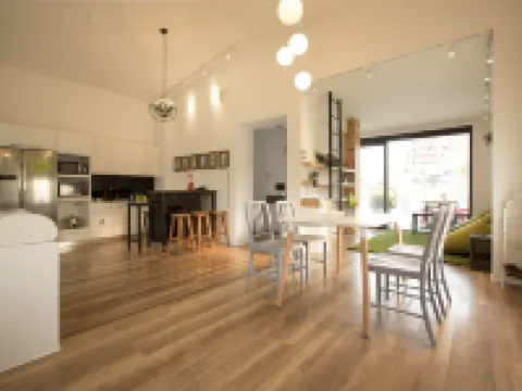 仲青行旅（嘉義館） 嘉義市酒店