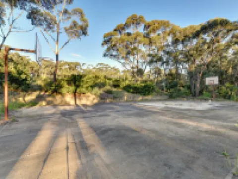 Sinofield Edu-Retreat Hotels in Leura