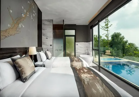 Wyndham Grand Plaza Royale Peach Blossom Hot Springs Resort Hunan