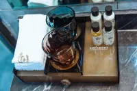 Dingxi Longwan Peninsula International Hotel