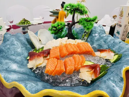 Xinchang Qianxi Hotel Отели рядом с достопримечательностью «xinchangzhongguocxin chang zhong guo cha shihashi»