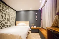 旺角·時光ホテル 曲靖（麒麟南路） 麒麟区のホテル