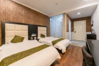 Tasteful Castle(Zaozhuang high speed railway station) Hotel a Xuecheng District Center