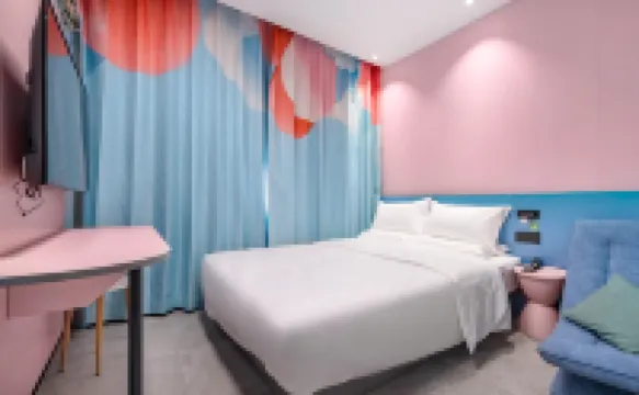 Hi Inn (Jiuquan Gulou Xihan Shengji) - موقف سيارات