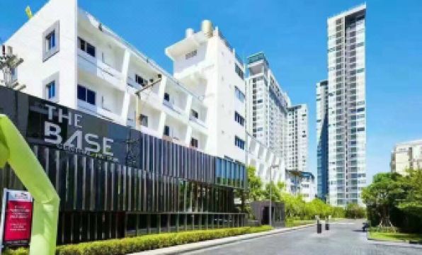 The Base Central Pattaya Super Condo