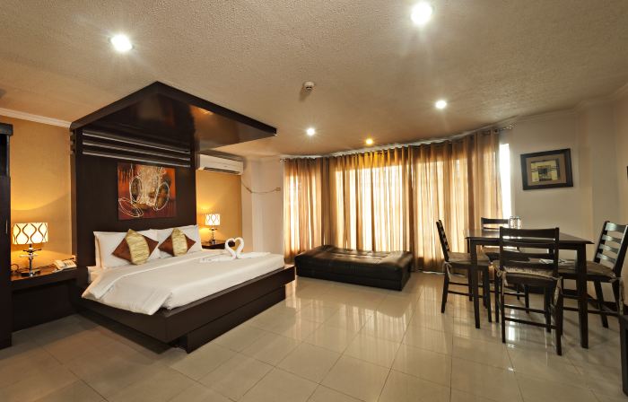 Oyster Plaza Hotel