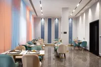 Xana Deluxe Hotel (Xinyang Wanda Plaza store)