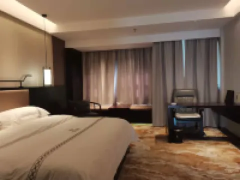 Laifeng Qingfengshan Hotel Hotels in Laifeng