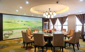 Riverside No.1 Hotel - Housity