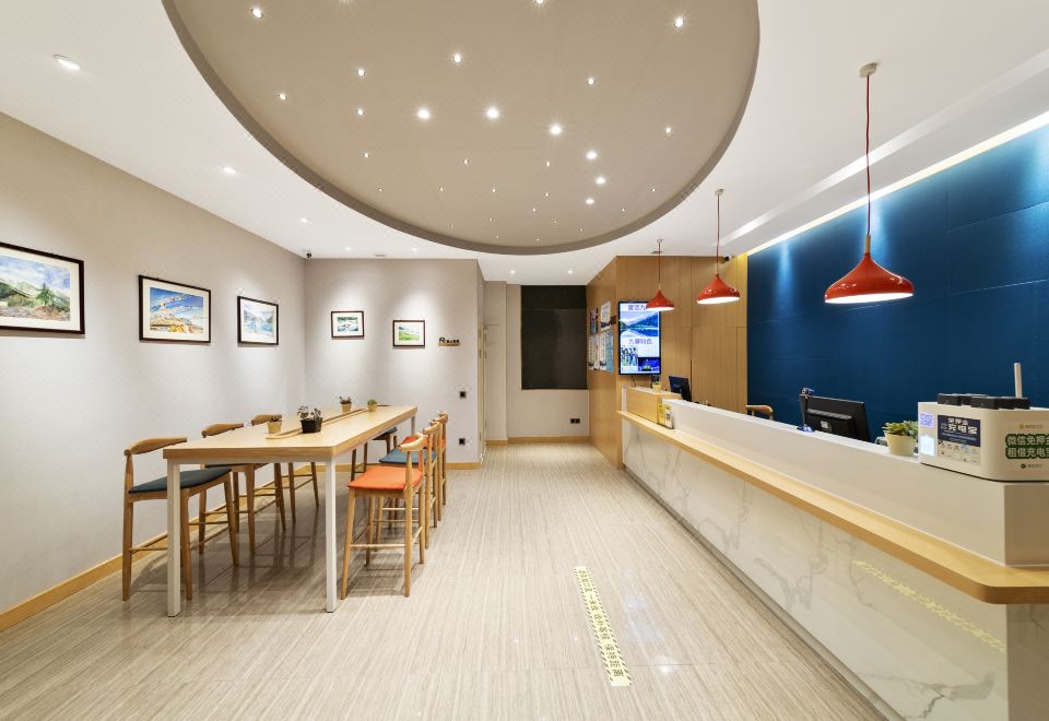 3. 스타리 스카이 ..