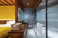 SongPanAnRanSongJuHOTLE - balcony
