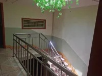 Sunshine Hotel