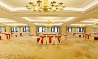 Jinhai Scenic Hotel (Beidaihe Laohushi Seaside Park) - Housity