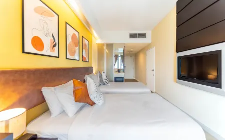 Master House Centrestage PJ