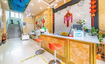 Yuanmou Aiweike Business Hotel