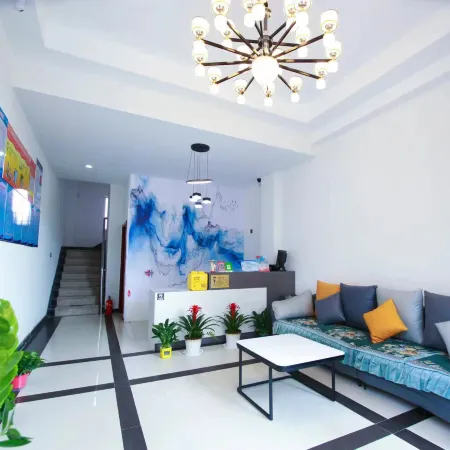 Helan Minglong Business Hotel