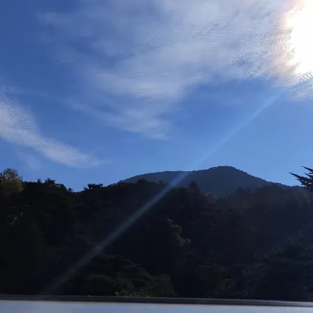 Lushan Zhihong Hotel (Meilu Store, Guling Street, Mount Lushan Scenic Zone)