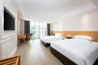 Xinhua Hotel - balcony
