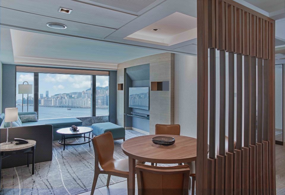 2. 뉴 월드 밀레니..