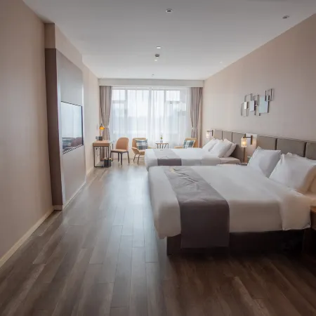 Homeinn Plus Hotel (Laizhou Guangzhou West Street)