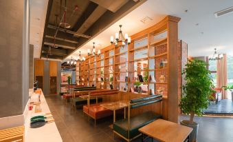 James Joyce Coffetel Hotel Qionghai High-speed Railway Station Municipal Government