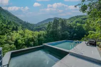 Yunshang Grassland·There is a house in Anji Grand Canyon Scenic Private Soup Holiday Meishu Hôtels à : Anji