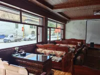Everest Warrior Oxygen Hotel Hotels in Tingri