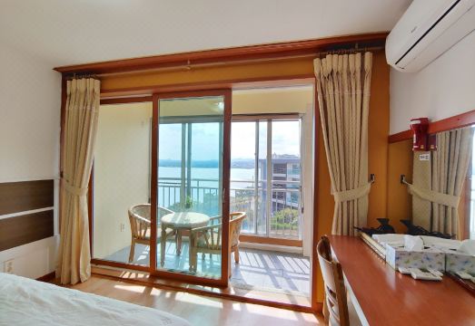 보물섬펜션에서 바라본 전망 또는 테라스