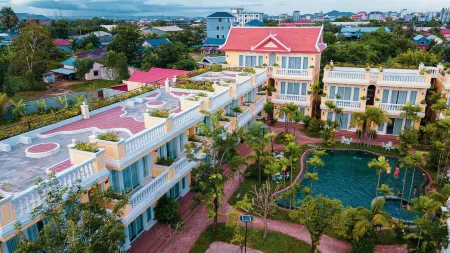 Sokchea Kampot Hotel